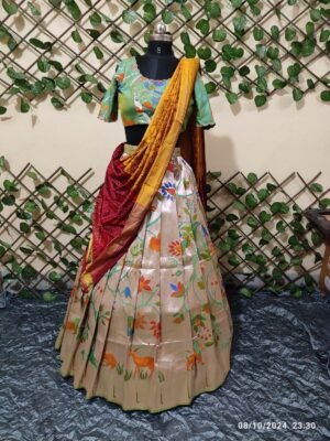Regal Aura Pattu Lehenga