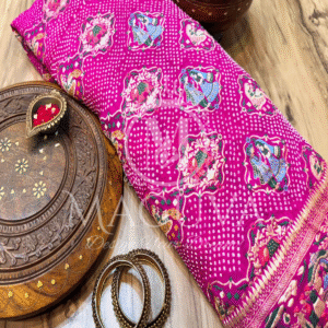 Majestic Pink Bandhani Silk Saree with Traditional Motifs
